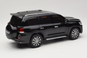 Toyota Land Cruiser LC200 Noir Kengfai 1:18 KF024-13 Métal Moulé — image 3 sur 8