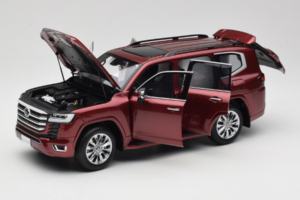 Toyota Land Cruiser LC300 ZX Rouge LCD 1:18 LCD18013-ZX-RE Métal Moulé — image 2 sur 8