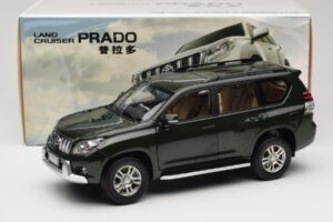 Toyota Land Cruiser Prado J150 Vert Paudi Model 1:18 623132-GR Métal Moulé — image 8 sur 8