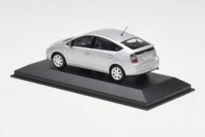 Toyota Prius Argent Minichamps 1:43 TOYOTA005 Métal Moulé — image 3 sur 4
