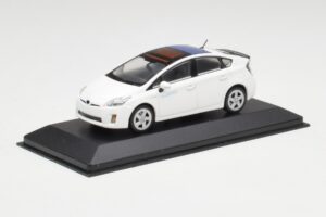 Toyota Prius XW30 Super Blanc Minichamps 1:43 PRIUS001 Métal Moulé — image 2 sur 4