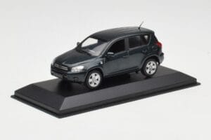 Toyota RAV4 XA20 Vert Minichamps 1:43 TOYOTA008 Métal Moulé — image 2 sur 4