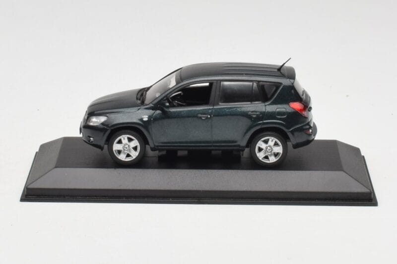 Toyota RAV4 XA20 Vert Minichamps 1:43 TOYOTA008 Métal Moulé