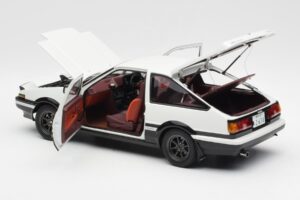 Toyota Sprinter Trueno AE86 New Initial D Movie Legend 1 AUTOart 1:18 78798 Métal Moulé — image 5 sur 8