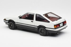 Toyota Sprinter Trueno AE86 New Initial D Movie Legend 1 AUTOart 1:18 78798 Métal Moulé — image 7 sur 8
