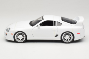 Toyota Supra Mk4 Blanc Fast & Furious Jada 1:18 97509 Métal Moulé — image 3 sur 6
