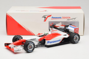Toyota TF102 #25 A. McNish Panasonic Toyota Racing Showcar 2002 Minichamps 1:18 103020075 Métal Moulé — image 6 sur 6