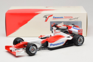 Toyota TF102 Panasonic F1 Showcar 2002 Minichamps 1:18 100020174 Métal Moulé — image 6 sur 6
