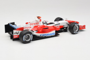 Toyota TF105 #16 J. Trulli Panasonic Toyota Racing 2005 Minichamps 1:18 100050016 Métal Moulé — image 2 sur 7