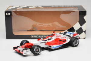 Toyota TF105 #16 J. Trulli Panasonic Toyota Racing 2005 Minichamps 1:18 100050016 Métal Moulé — image 7 sur 7