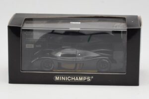 Toyota TS020 Concept Gran Turismo Special Noir Minichamps 1:43 TOYOTA010 Métal Moulé — image 4 sur 4