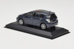 Toyota Verso Grey Metallic Minichamps 1:43 TOYOTA011 Métal Moulé — image 3 sur 4