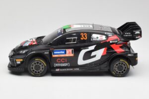 Toyota Yaris Rally1 WRC #33 E. Evans / S. Martin Rally Sweden 2024 IXO 1:18 18RMC200 Métal Moulé — image 3 sur 6