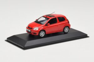 Toyota Yaris TS Rouge Minichamps 1:43 430166062 Métal Moulé — image 2 sur 4