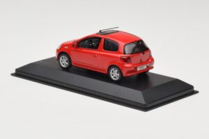 Toyota Yaris TS Rouge Minichamps 1:43 430166062 Métal Moulé — image 3 sur 4