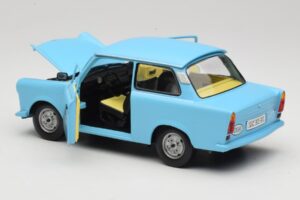 Trabant 601 Bleu Sun Star 1:18 4290 Métal Moulé — image 5 sur 8