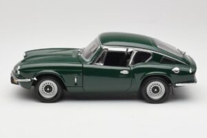 Triumph GT6 Mk3 Vert Sun Star 1:18 1055 Métal Moulé — image 4 sur 8