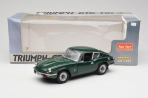 Triumph GT6 Mk3 Vert Sun Star 1:18 1055 Métal Moulé — image 8 sur 8