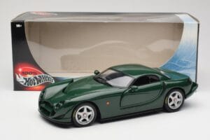 TVR Speed 12 Vert Foncé Hot Wheels 1:18 50429 Métal Moulé — image 8 sur 8