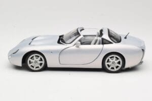 TVR Tuscan Mk2 Argent Sun Star 1:18 4462 Métal Moulé — image 4 sur 8