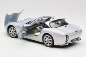 TVR Tuscan Mk2 Argent Sun Star 1:18 4462 Métal Moulé — image 5 sur 8