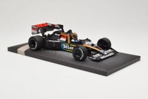 Tyrrell Ford 012 #3 S. Bellof British GP 1984 Minichamps 1:18 117840504 Métal Moulé — image 4 sur 6