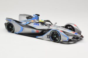 Venturi VFE05 Team Venturi #19 F. Massa Formula E Season 5 2019 Minichamps 1:18 114180019 Métal Moulé — image 4 sur 6