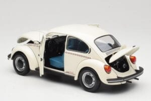 Volkswagen 1200 Jeans Bug Blanc Minichamps 1:18 150057101 Métal Moulé — image 5 sur 8