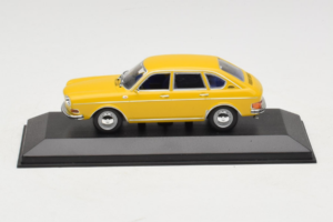 Volkswagen 411 Jaune Minichamps 1:43 VW005 Métal Moulé