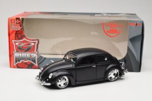 Volkswagen Beetle Type 1 Noir Maisto 1:18 31018 Métal Moulé — image 8 sur 8