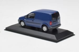 Volkswagen Caddy 2K Bleu Minichamps 1:43 CADDY001 Métal Moulé — image 3 sur 4
