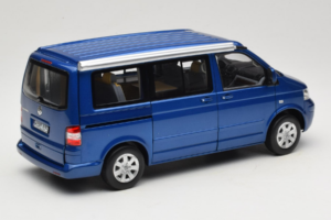 Volkswagen California T4 Ravenna Blue Metallic Norev 1:18 188607 Métal Moulé — image 3 sur 8