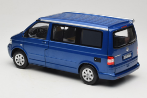Volkswagen California T4 Ravenna Blue Metallic Norev 1:18 188607 Métal Moulé — image 7 sur 8