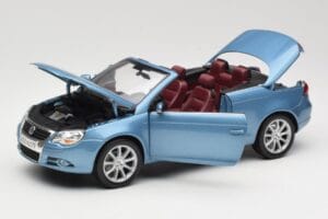 Volkswagen Eos Bleu Norev 1:18 188422 Métal Moulé — image 2 sur 8