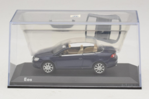 Volkswagen Eos Cabriolet Bleu Minichamps 1:43 1F0099300D5Q Métal Moulé — image 4 sur 5