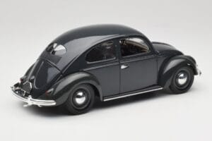 Volkswagen Export Sedan Gris Vert Solido 1:18 SVW001 Métal Moulé — image 3 sur 8