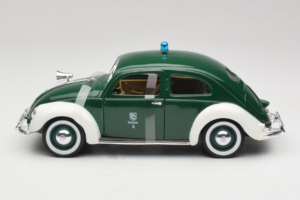 Volkswagen Export Sedan Police Maisto 1:18 56004 Métal Moulé — image 3 sur 6