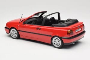 Volkswagen Golf Cabriolet Mk3 Rouge Norev 1:18 188433 Métal Moulé — image 5 sur 6