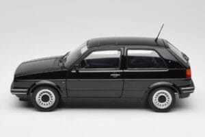 Volkswagen Golf CL Mk2 Noir Norev 1:18 188554 Métal Moulé — image 4 sur 8