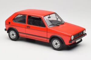 Volkswagen Golf GTI Mk1 Rouge Solido 1:18 8166 Métal Moulé — image 6 sur 8