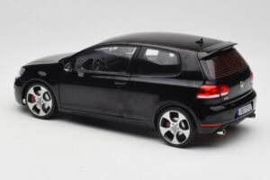 Volkswagen Golf GTI Mk6 Noir Norev 1:18 188502 Métal Moulé — image 7 sur 8