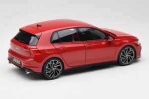 Volkswagen Golf GTI Mk8 Tornado Red Norev 1:18 188595 Métal Moulé — image 3 sur 8