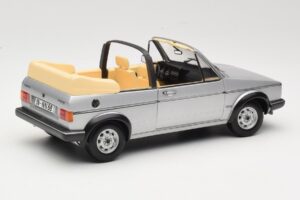 Volkswagen Golf Mk1 Cabriolet Argent Sun Star 1:18 VW004 Métal Moulé — image 3 sur 8