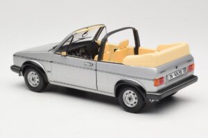 Volkswagen Golf Mk1 Cabriolet Argent Sun Star 1:18 VW004 Métal Moulé — image 7 sur 8