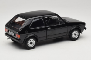 Volkswagen Golf Mk1 GTI Noir Norev 1:18 188487 Métal Moulé — image 3 sur 8