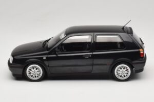 Volkswagen Golf Mk3 GTI Black Metallic Norev 1:18 188415 Métal Moulé — image 4 sur 8