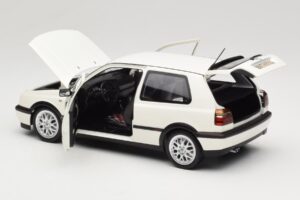 Volkswagen Golf Mk3 GTI Candy White Norev 1:18 188508 Métal Moulé — image 5 sur 8