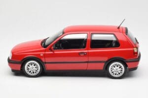 Volkswagen Golf Mk3 GTI Flash Red Norev 1:18 188418 Métal Moulé — image 4 sur 8