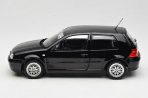 Volkswagen Golf GTI Mk4 Noir Norev 1:18 188574 Métal Moulé — image 4 sur 8
