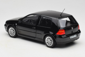 Volkswagen Golf GTI Mk4 Noir Norev 1:18 188574 Métal Moulé — image 7 sur 8